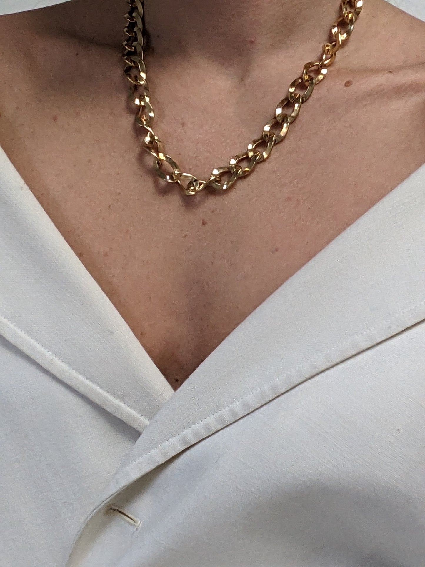 Classic Vintage Gold Link Necklace