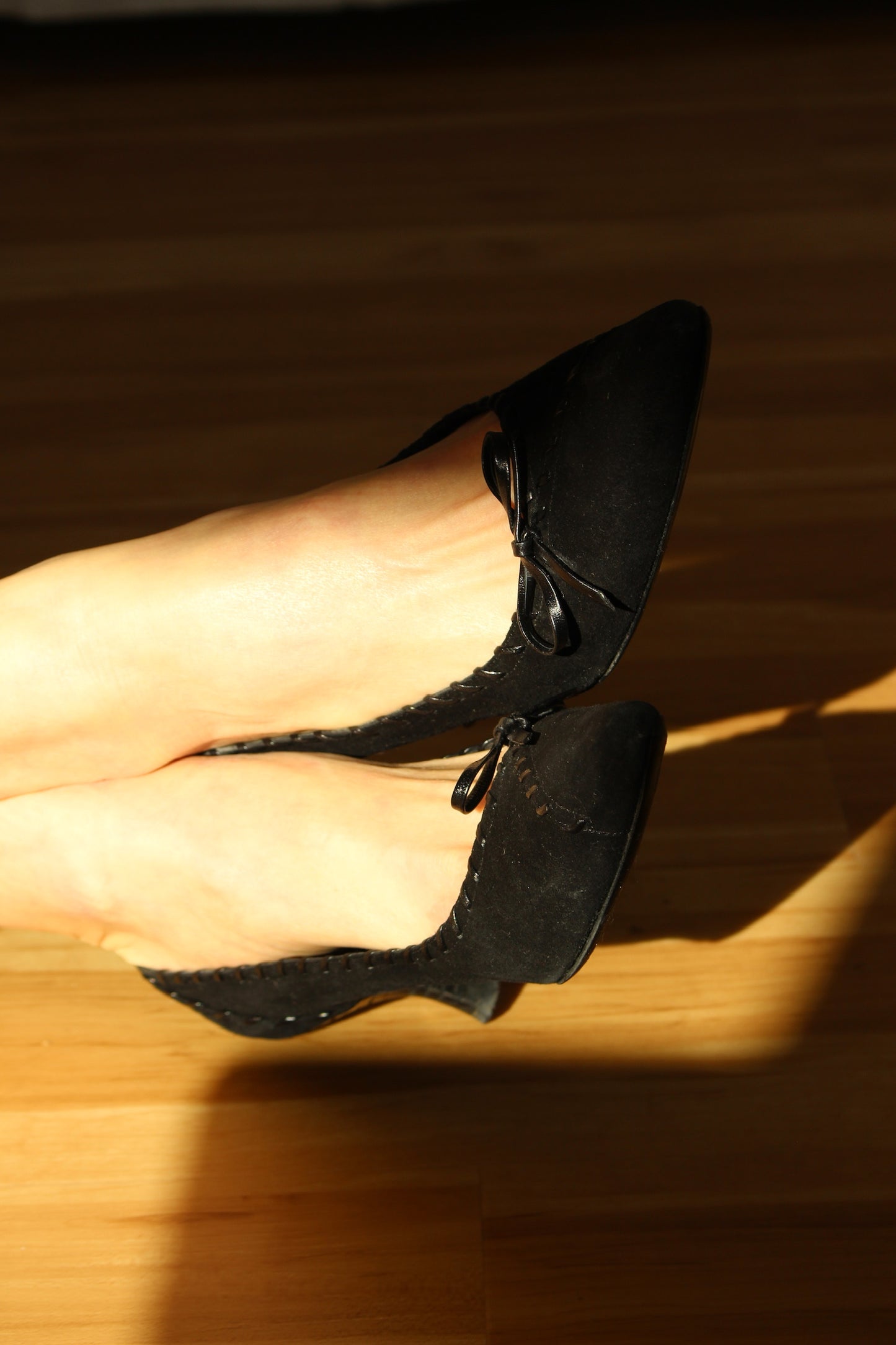 Vintage Stuart Weitzman Suede Bow Pumps