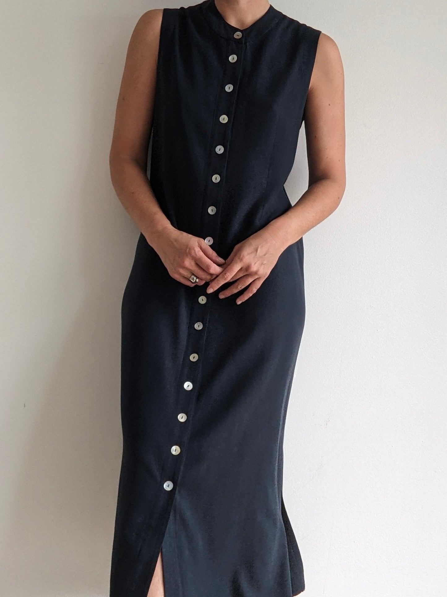 Beautiful Vintage Sleeveless Caviar Silk Dress