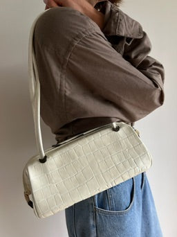 Vintage Cream Croc-Embossed Handbag