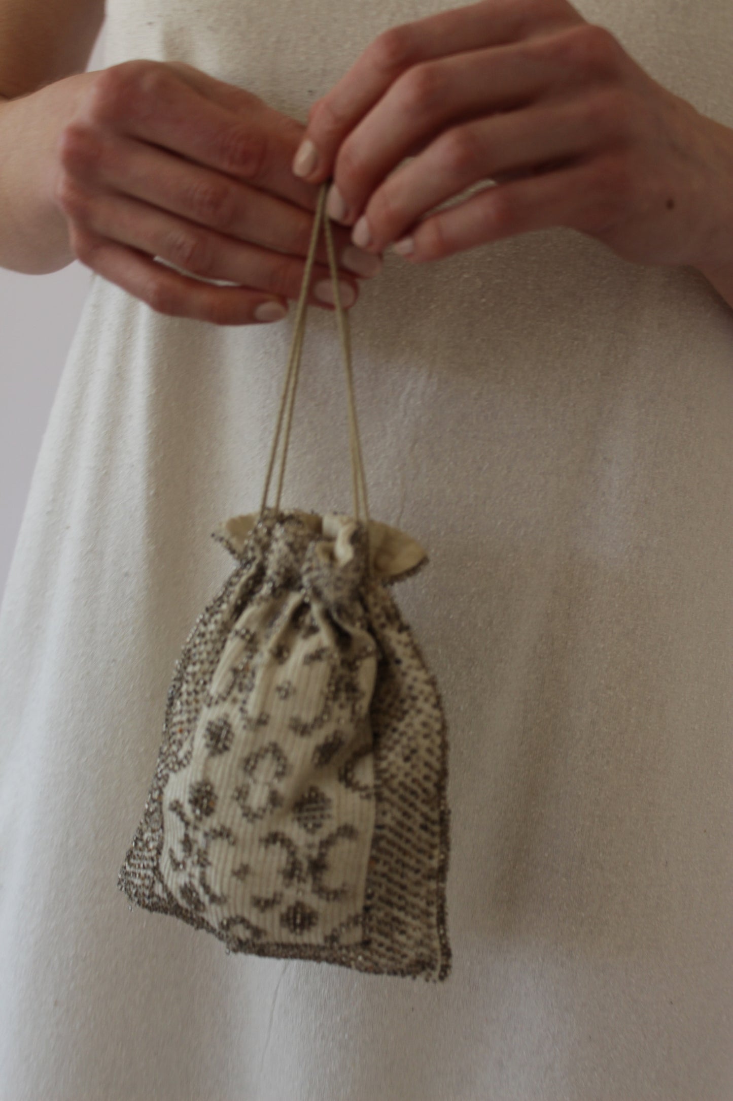 Delicate Vintage Beaded Drawstring Bag