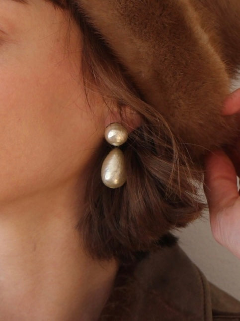 Lovely Vintage Faux Pearl Drop Earrings