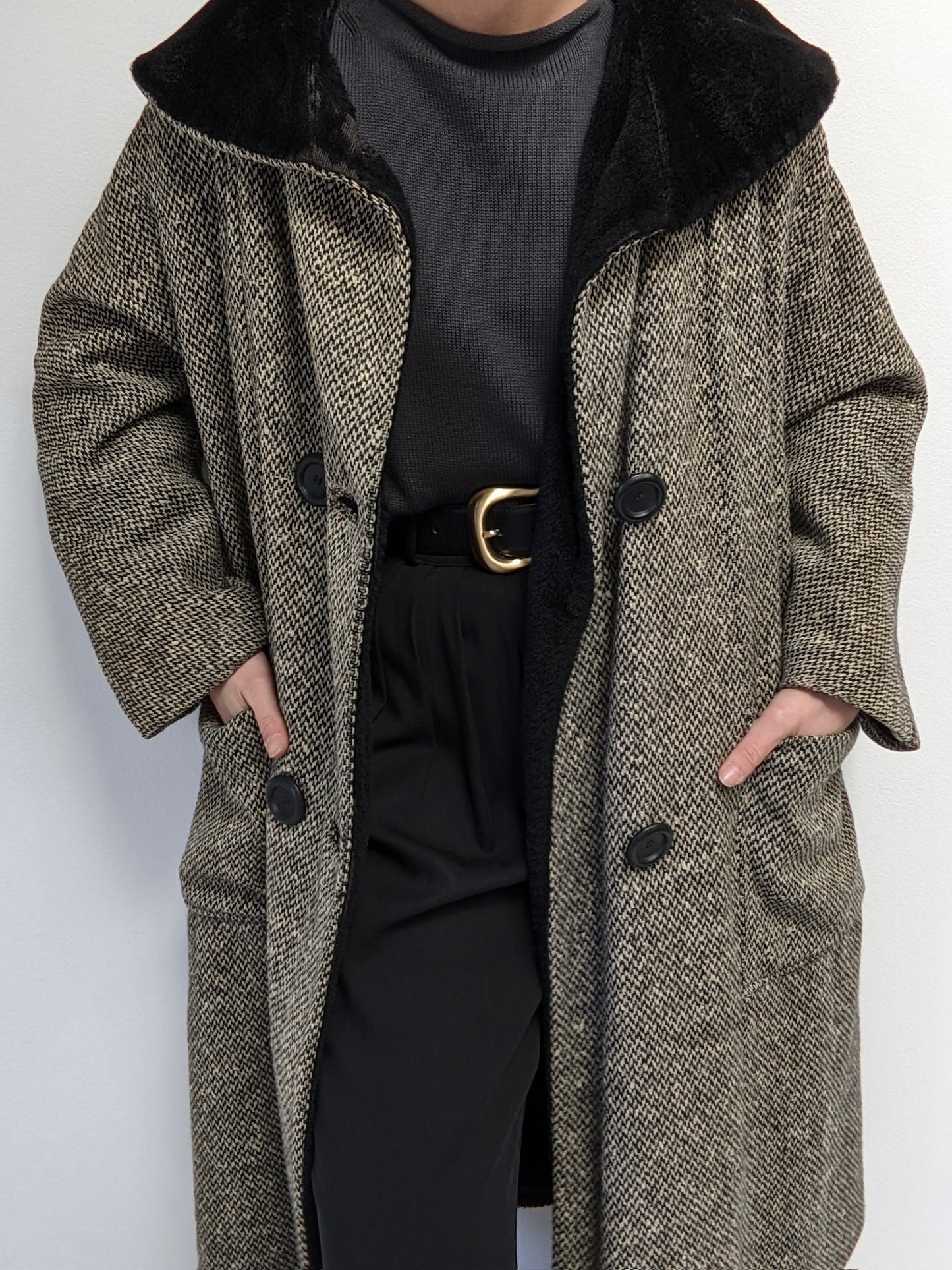 Stunning Vintage Salt & Pepper Tweed Wool Coat