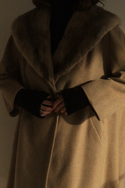 Vintage Latte Pure Cashmere & Fur Collar Coat