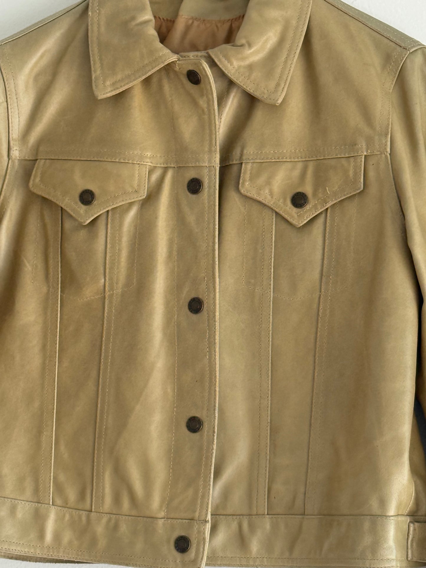 Amazing Vintage Cropped Leather Trucker Jacket