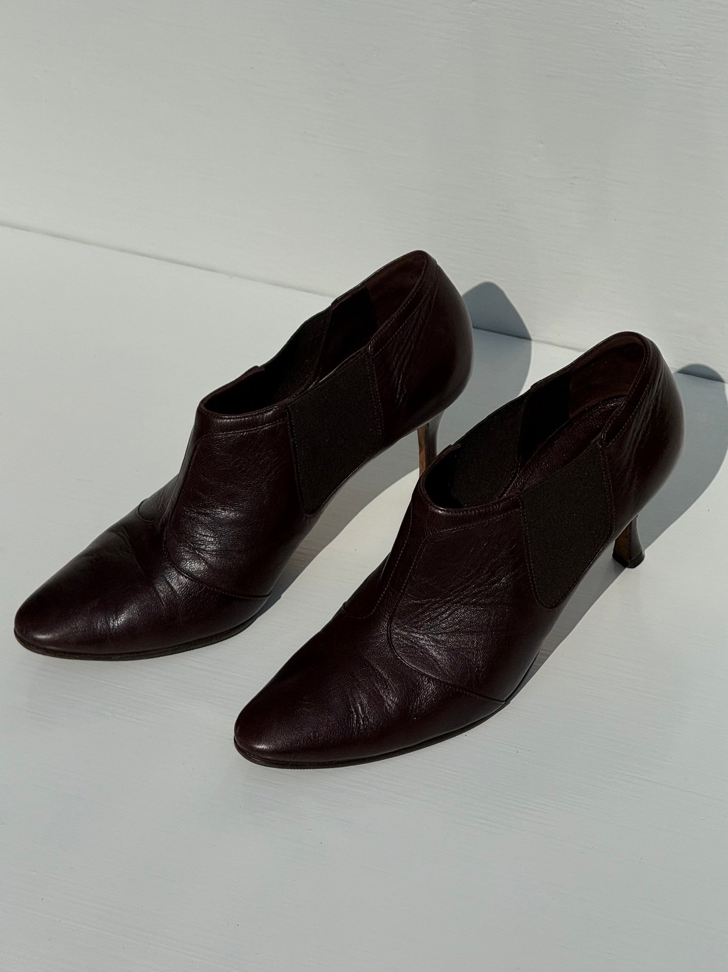 Vintage Manolo Blahnik Cocoa Leather Ankle Boots