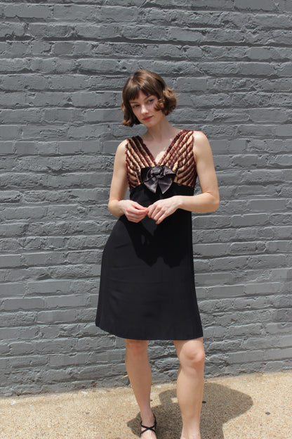 Beautiful 1960s Lace & Bow Accented Dress