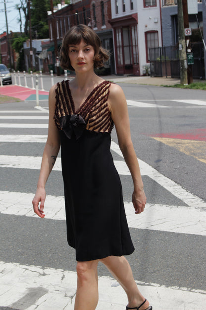 Beautiful 1960s Lace & Bow Accented Dress