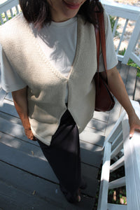 En El Mar Studio Knit Vest / Available in Tan