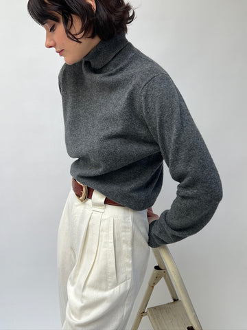 Vintage Grey Cashmere Turtleneck