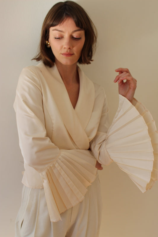 Stunning Vintage Cream Pleated Silk Wrap Blouse