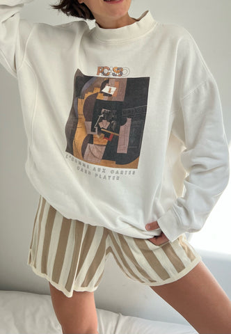 Beautiful Vintage Picasso Printed Mock Neck Sweatshirt