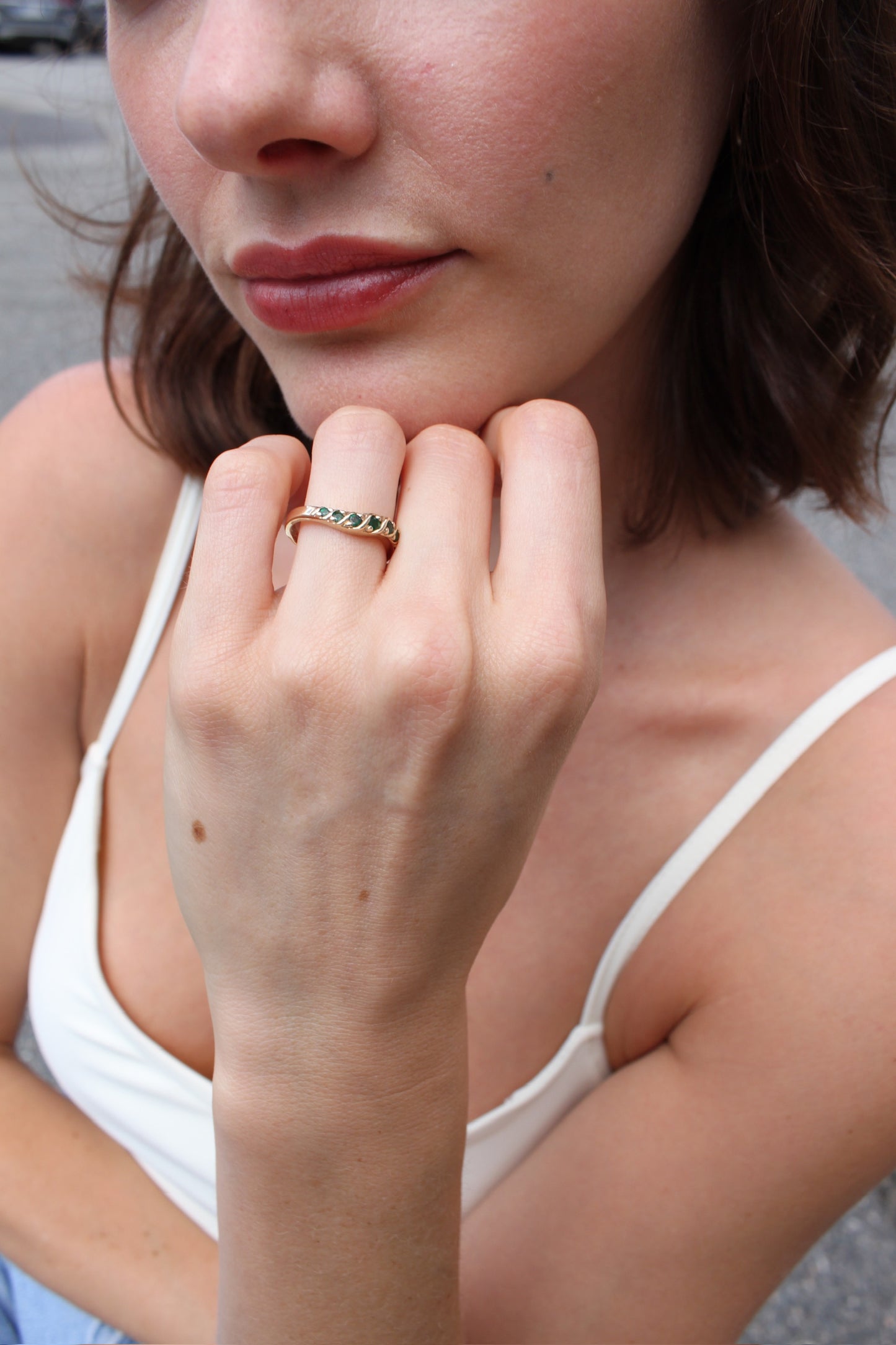 Incredible Vintage 10K Gold Emerald Wave Ring