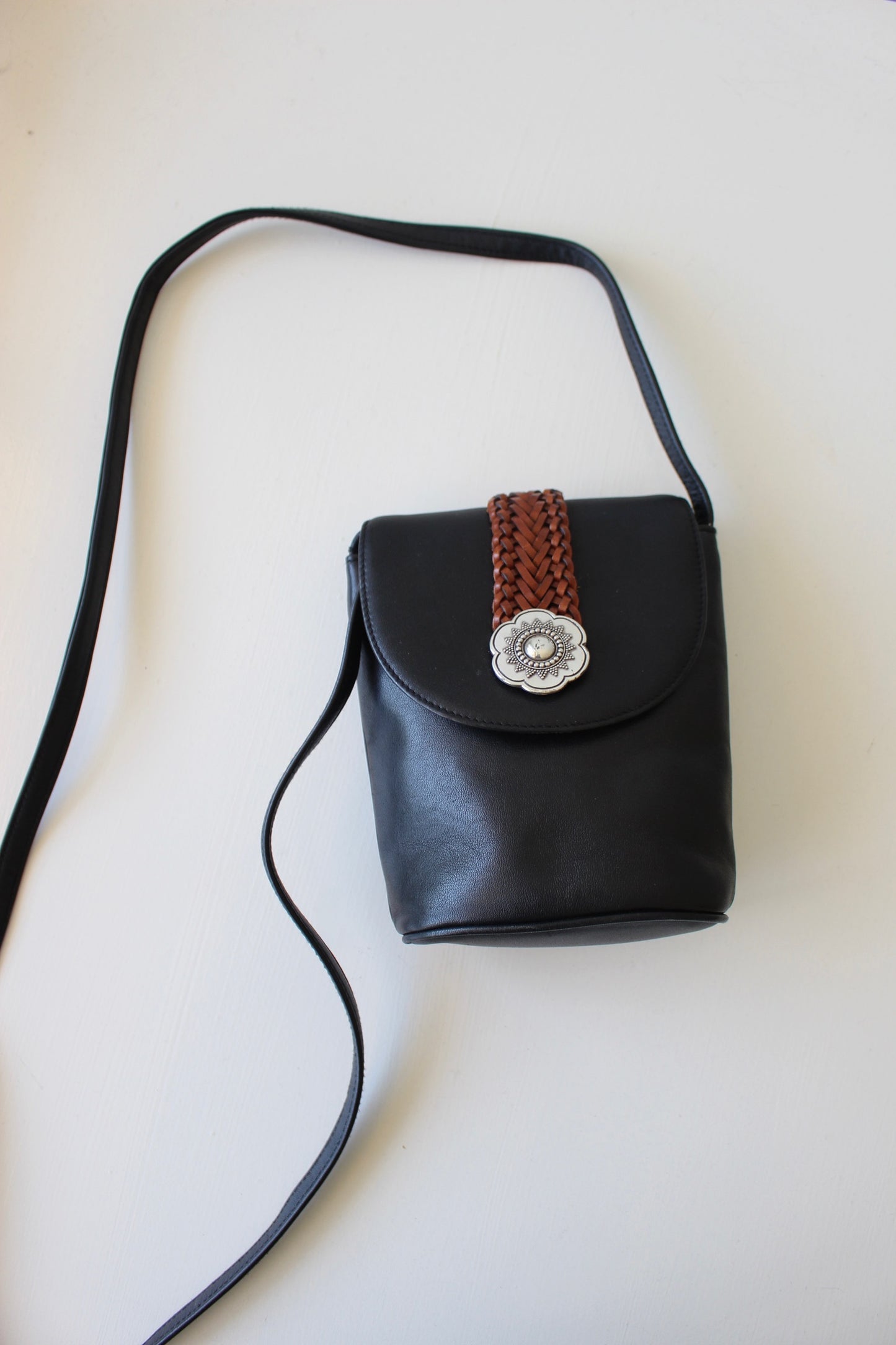 Vintage Petite Black Leather Crossbody Bag