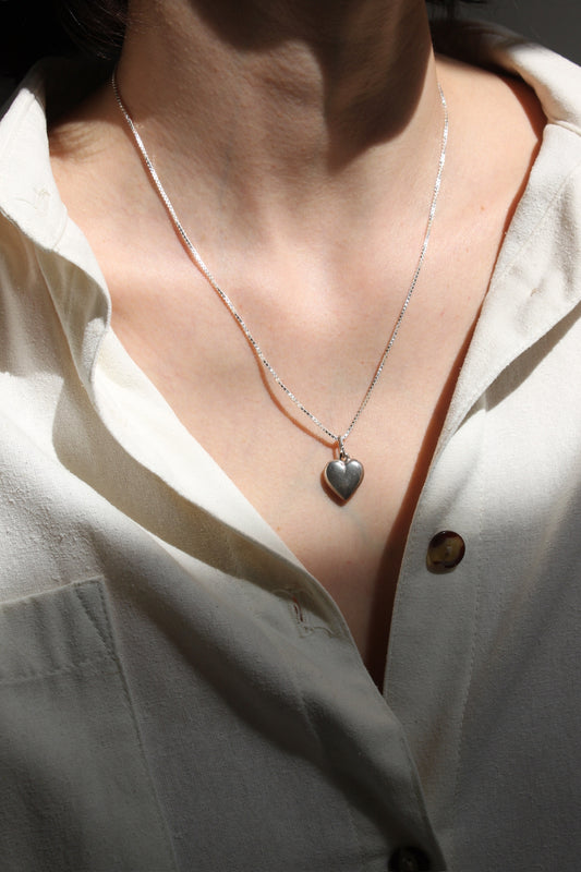 Vintage Sterling Silver Petite Heart Pendant Necklace