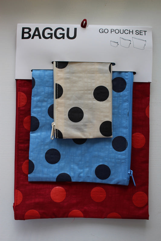 Go Pouch Set