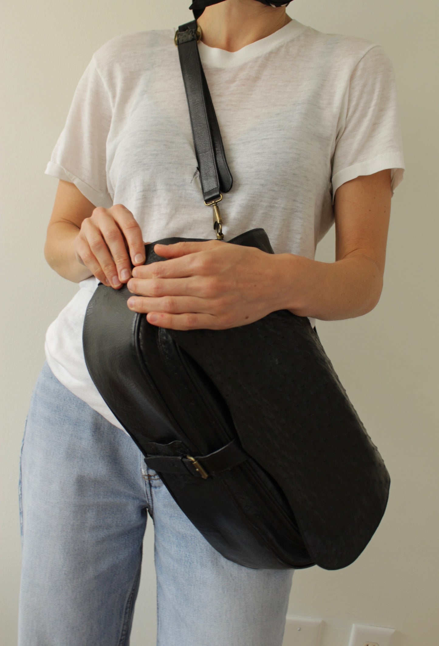 Rare Vintage Titti Dell'Acqua Genuine Ostrich Messenger Bag