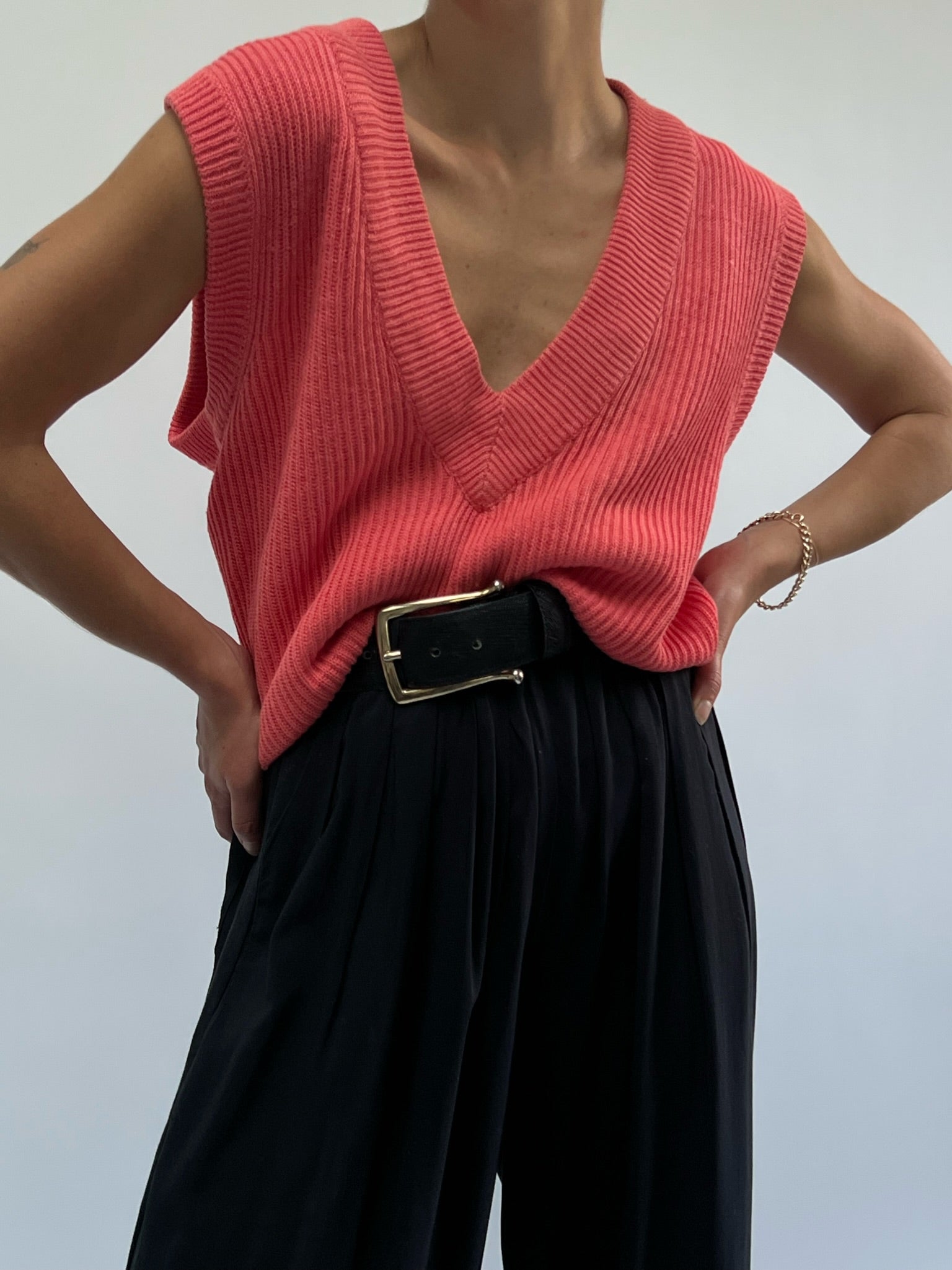 Vintage Salmon Ribbed Knit Sweater Vest