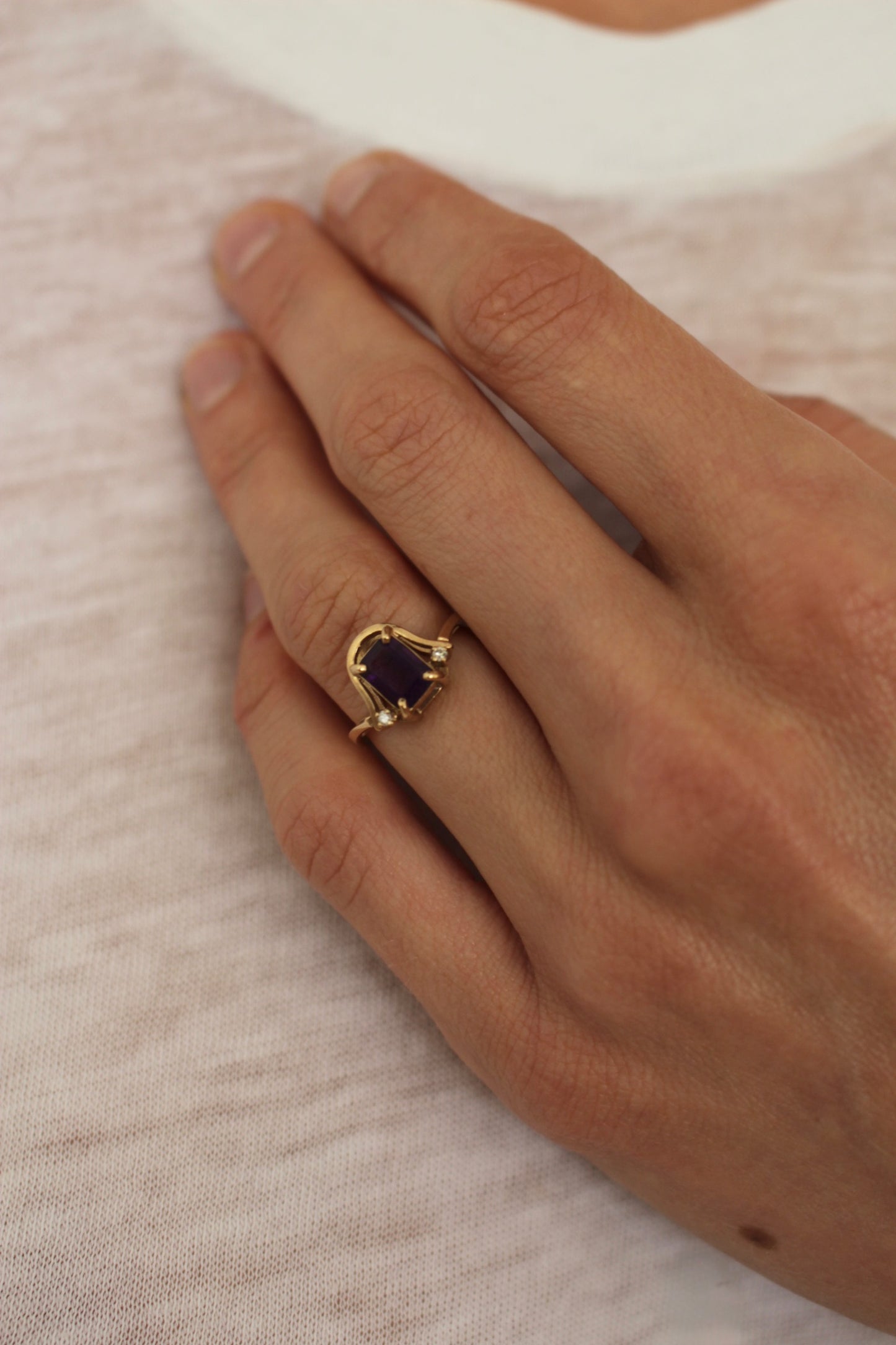 Vintage 10K Yellow Gold Amethyst & Diamond Ring