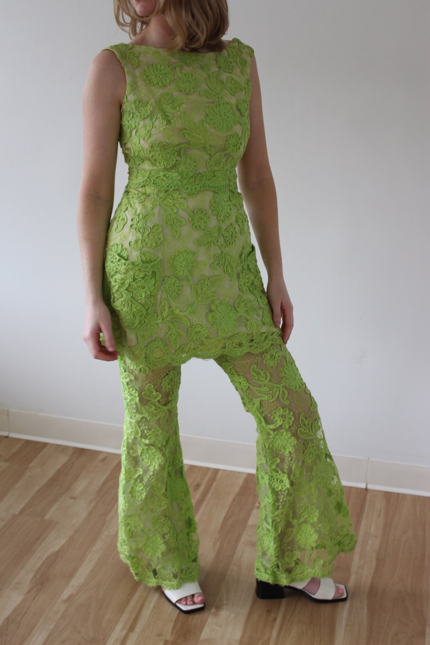 Absolutely Stunning Bonwit Teller Lime Floral Pant Set