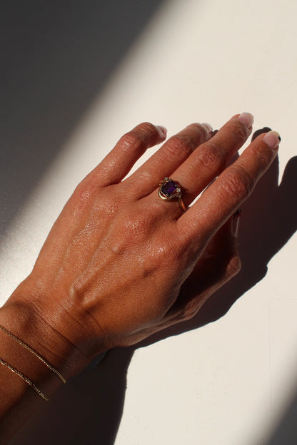 Vintage 10K Yellow Gold Amethyst & Diamond Ring