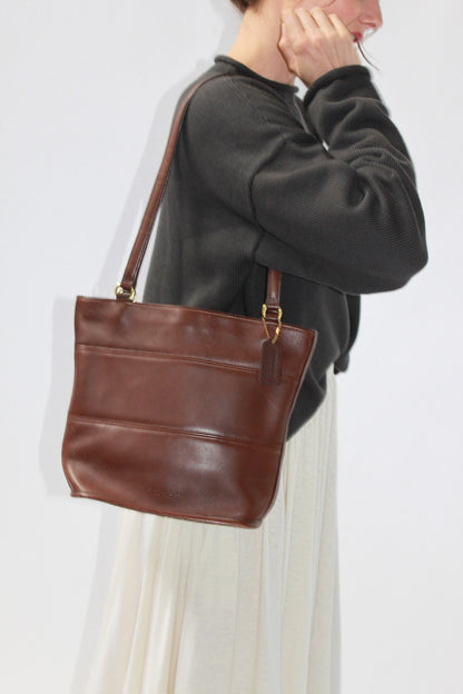 Beautiful Vintage Coach Walnut Leather Tote