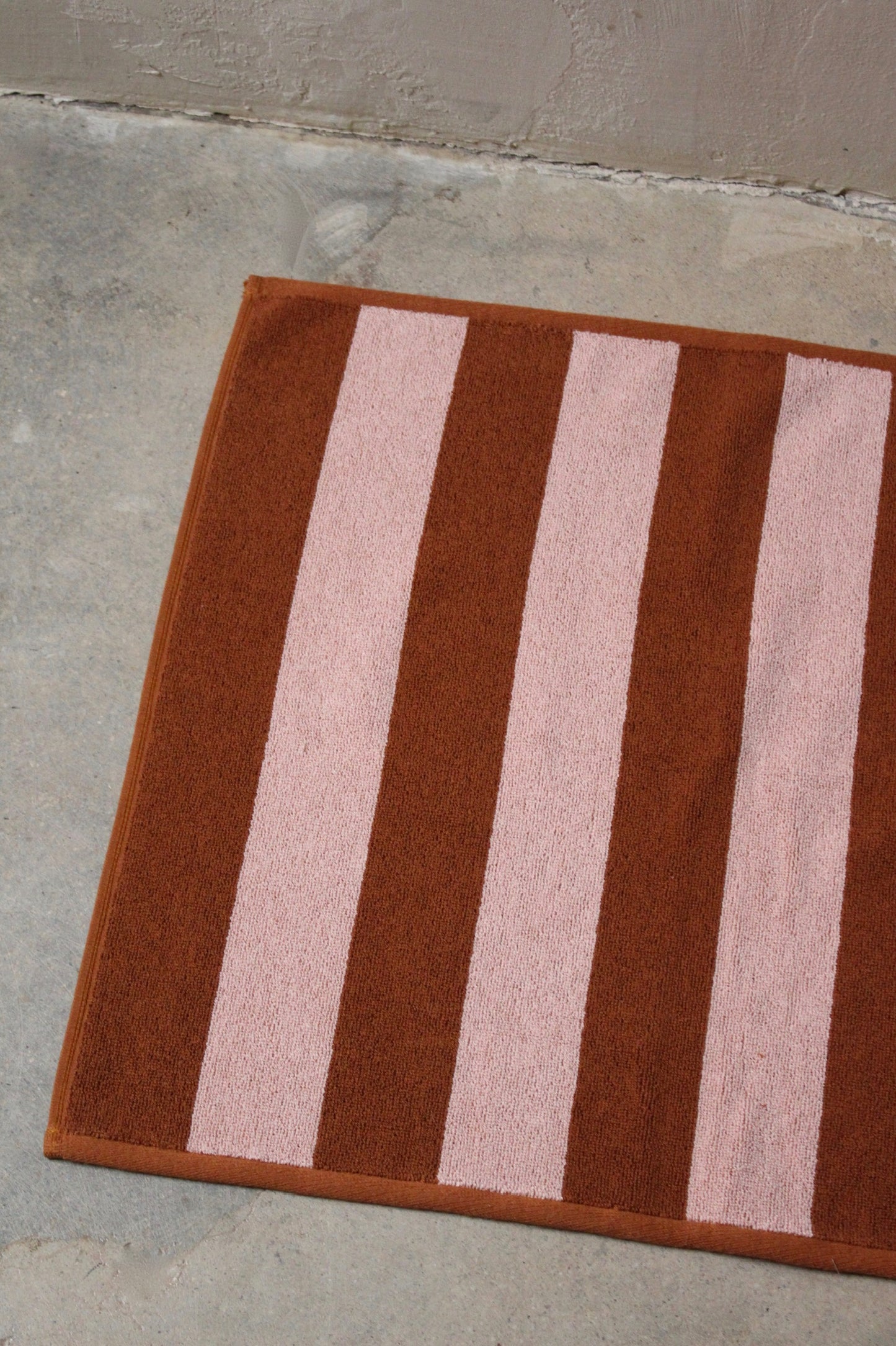 Simple Striped Terry Bath Mat