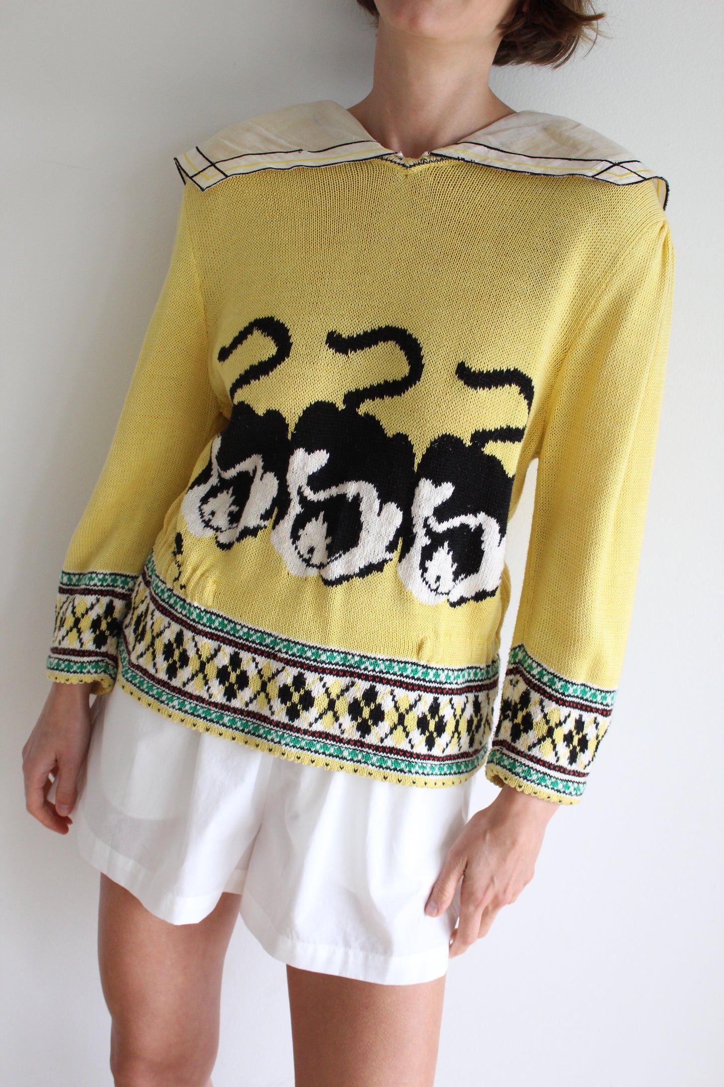 Fun Vintage Cat Trio Collared Knit