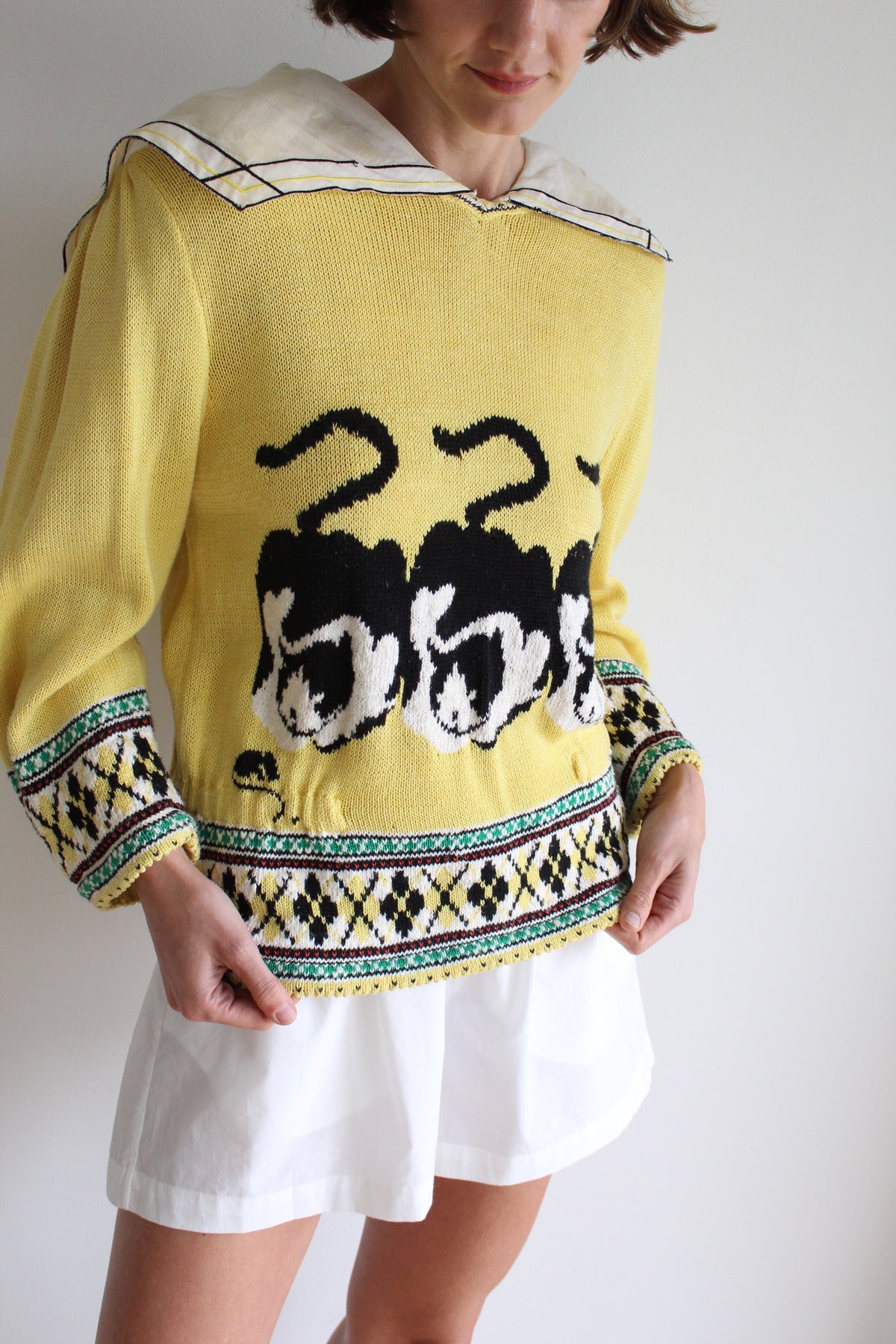 Fun Vintage Cat Trio Collared Knit