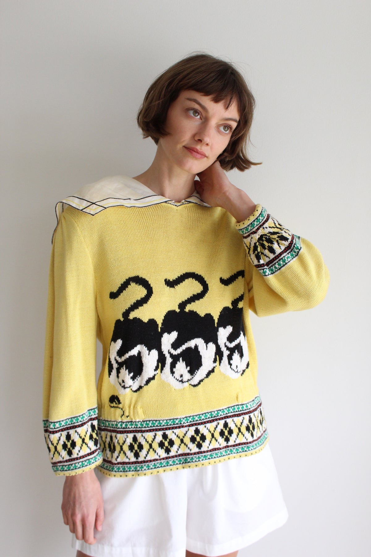 Fun Vintage Cat Trio Collared Knit