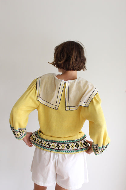 Fun Vintage Cat Trio Collared Knit