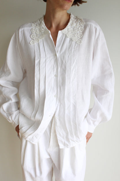 Beautiful Vintage Bergdorf Goodman Pleated Linen Blouse