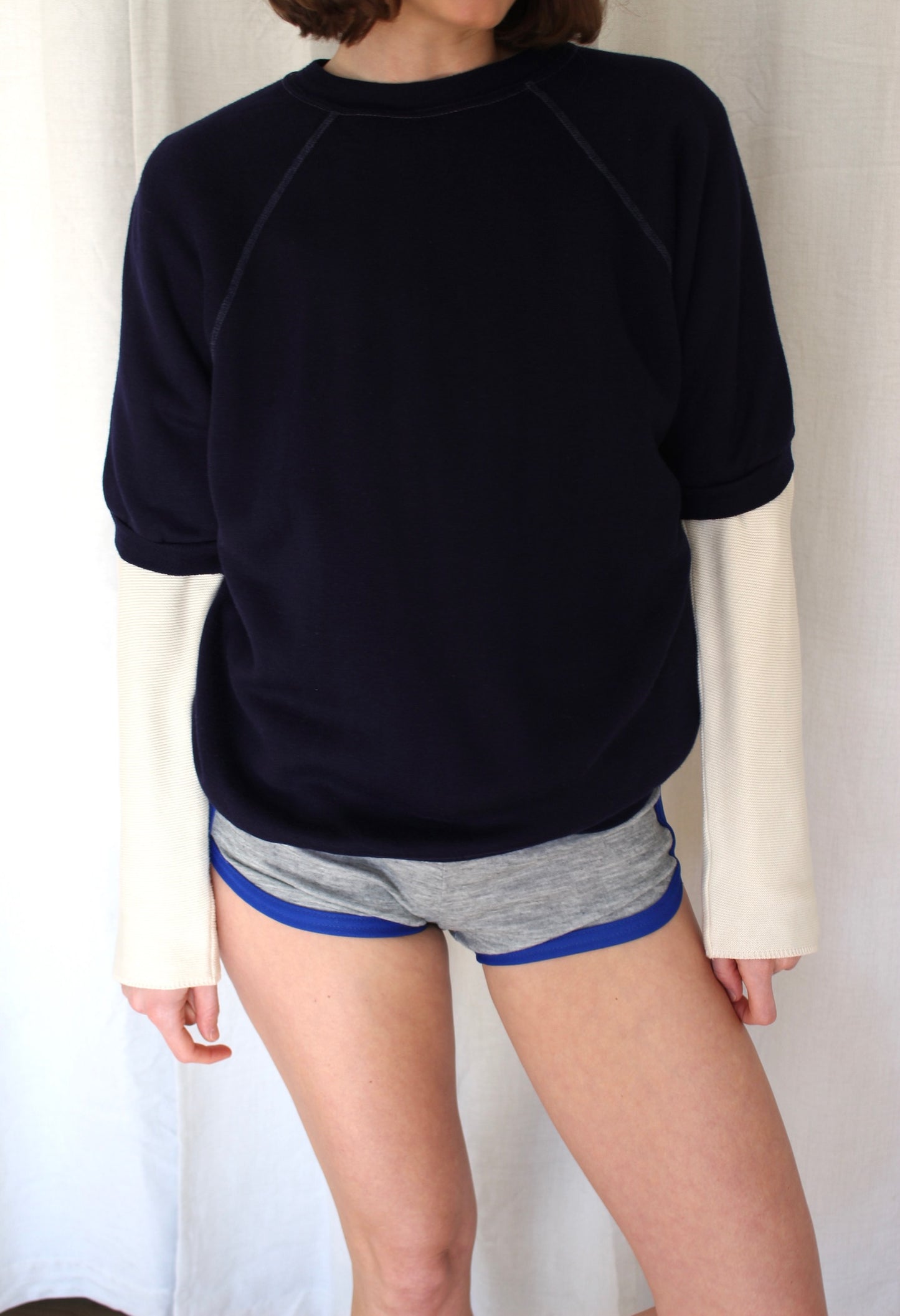 Vintage Faded Midnight Raglan Short Sleeve Sweatshirt