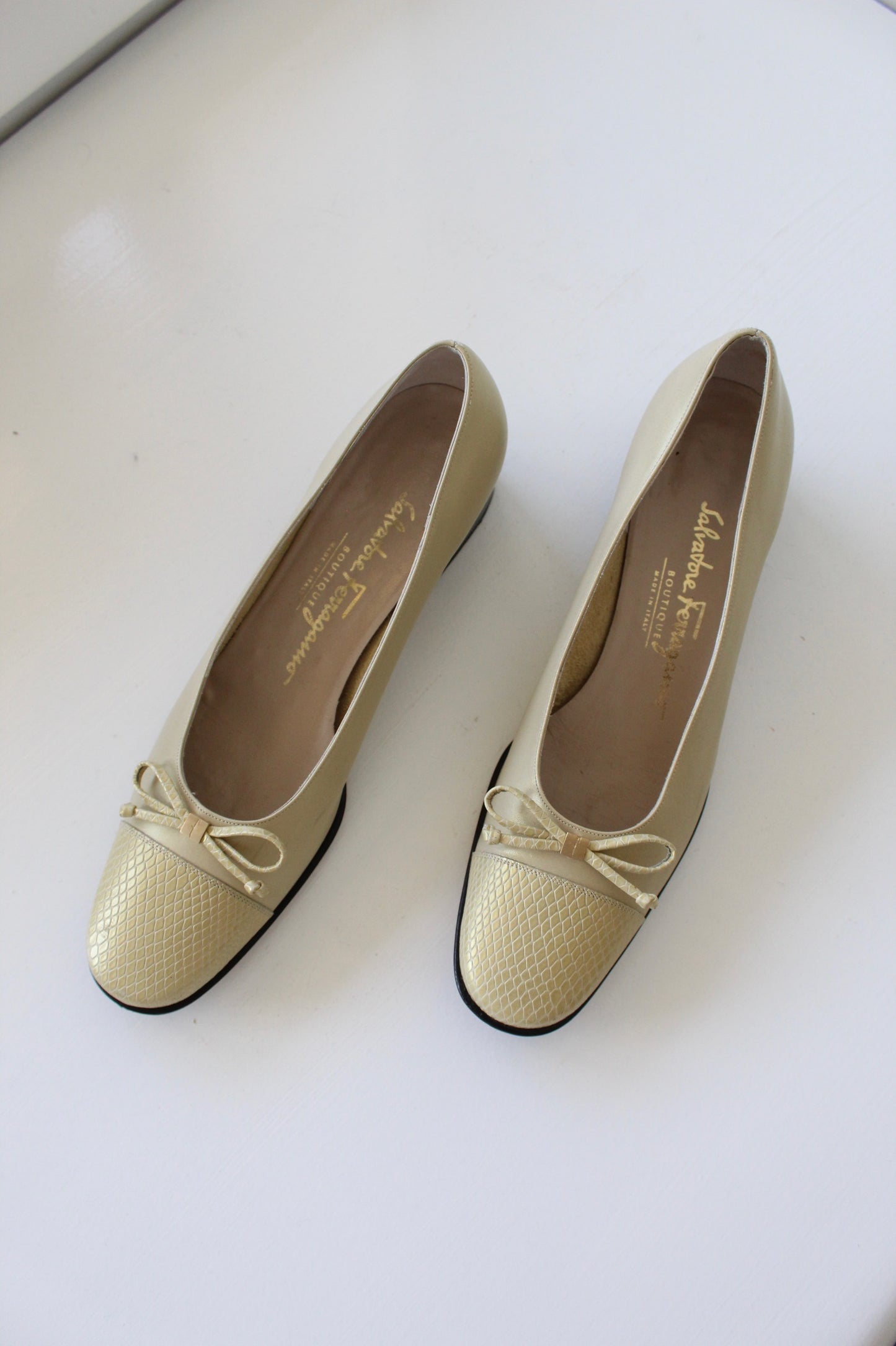 Vintage Ferragamo Golden Leather Block Heel