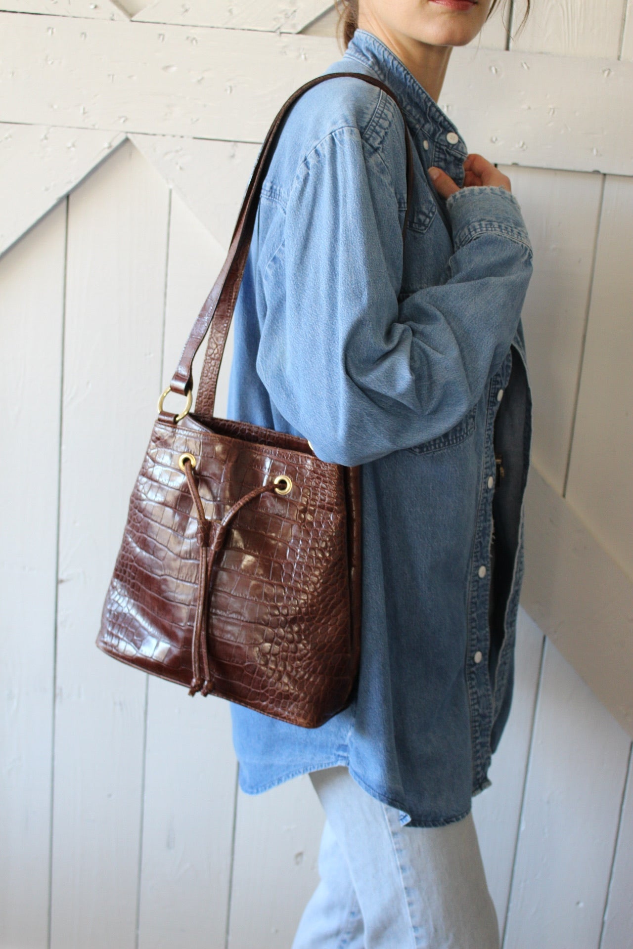 Beautiful Vintage Italian Embossed Leather Bag