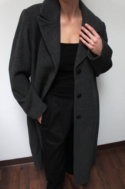 Elegant Vintage Charcoal Merino Wool Coat