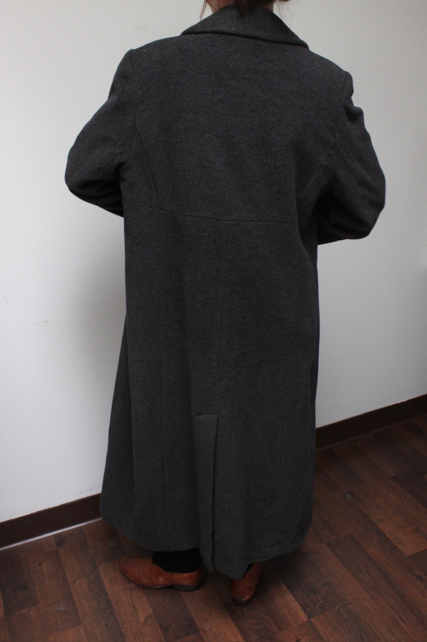 Elegant Vintage Charcoal Merino Wool Coat