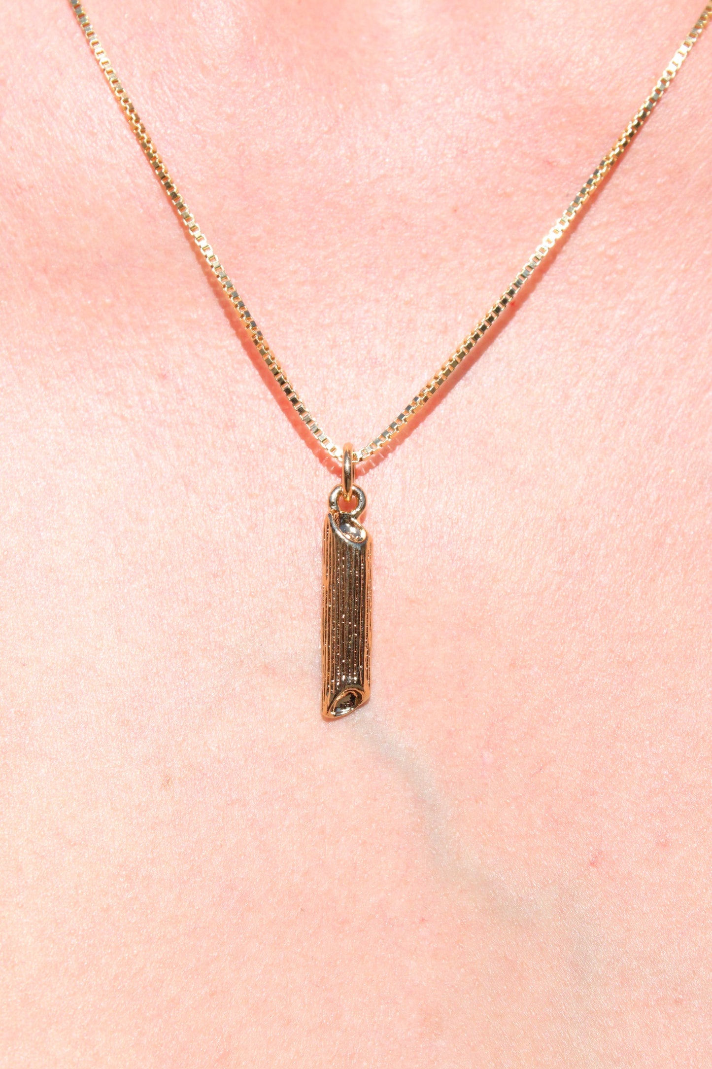 Lucky Penne Necklace