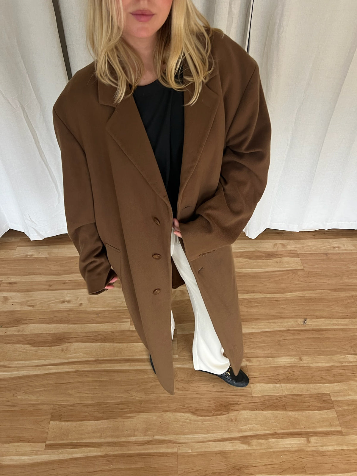Incredible Loro Piana Olive Lambswool Overcoat