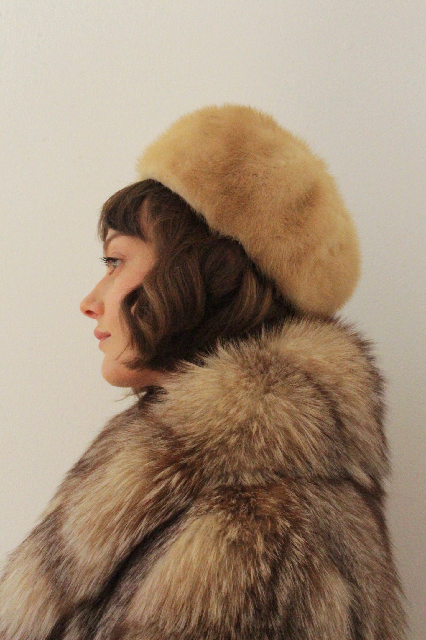 Vintage Caramel Fur Pillbox Hat