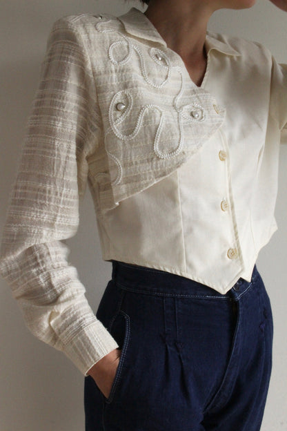 Vintage Western Pearl-Accented Cropped Blouse