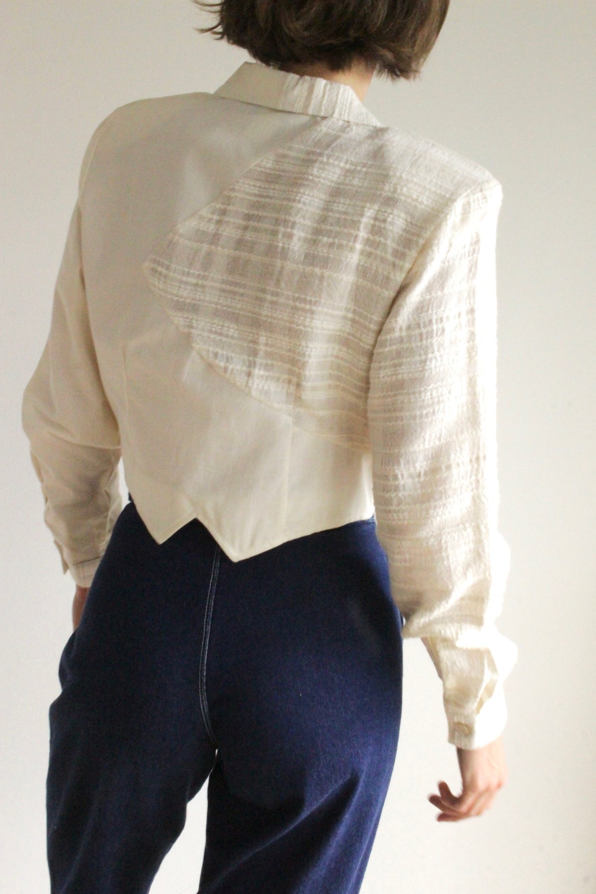 Vintage Western Pearl-Accented Cropped Blouse