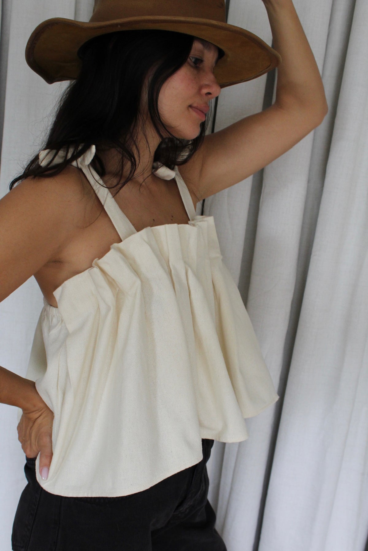 Toni Woven Silk Crop