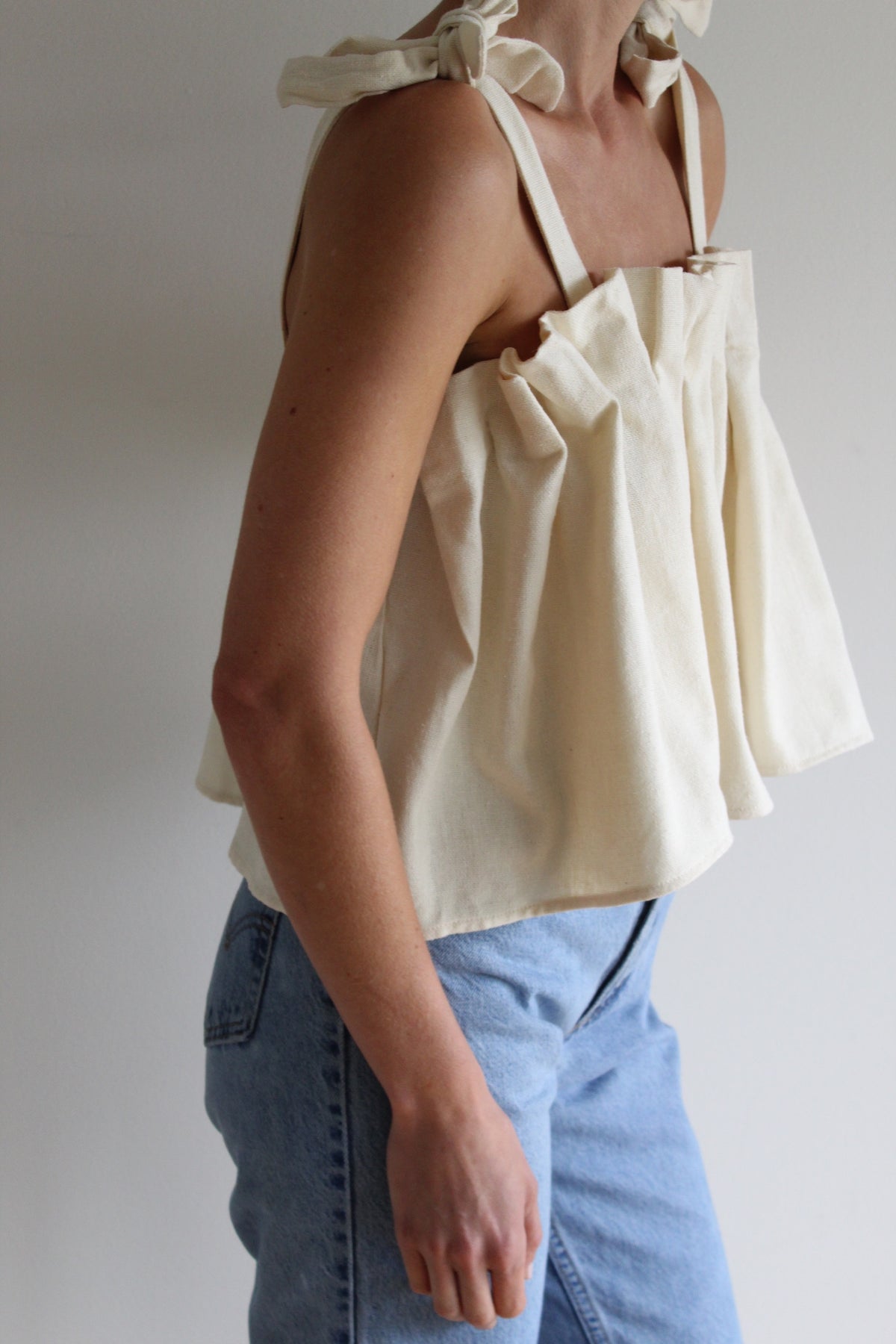 Toni Woven Silk Crop