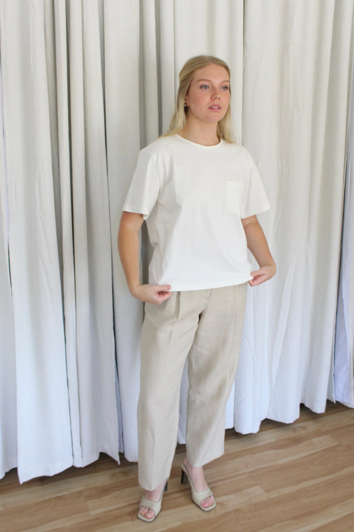 Vintage Valentino Pleated Linen Trousers