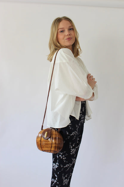 Beautiful Timmy Woods Handcarved Shell Bag