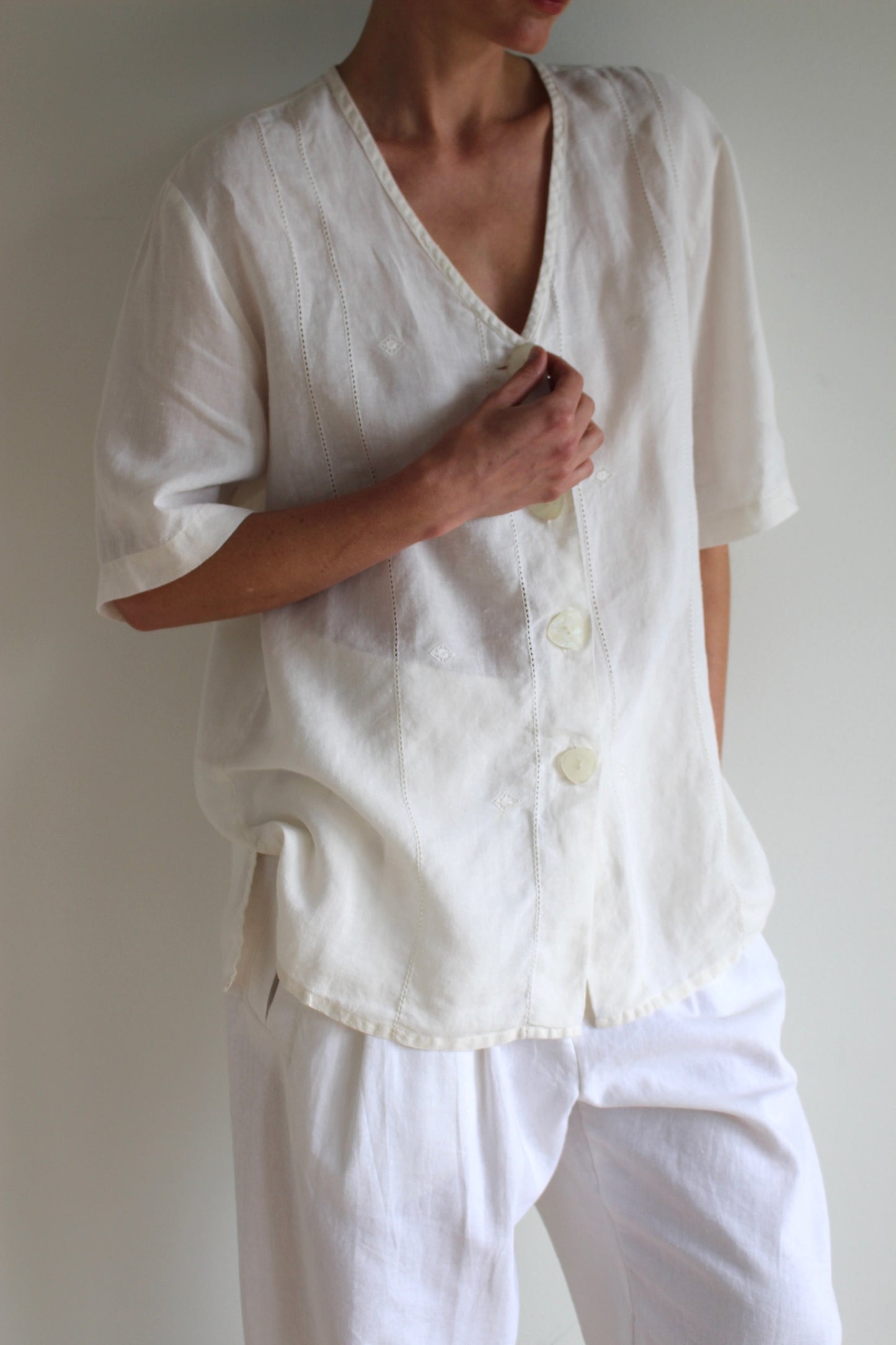 Sweetest Vintage Eyelet & Embroidered Linen Blouse
