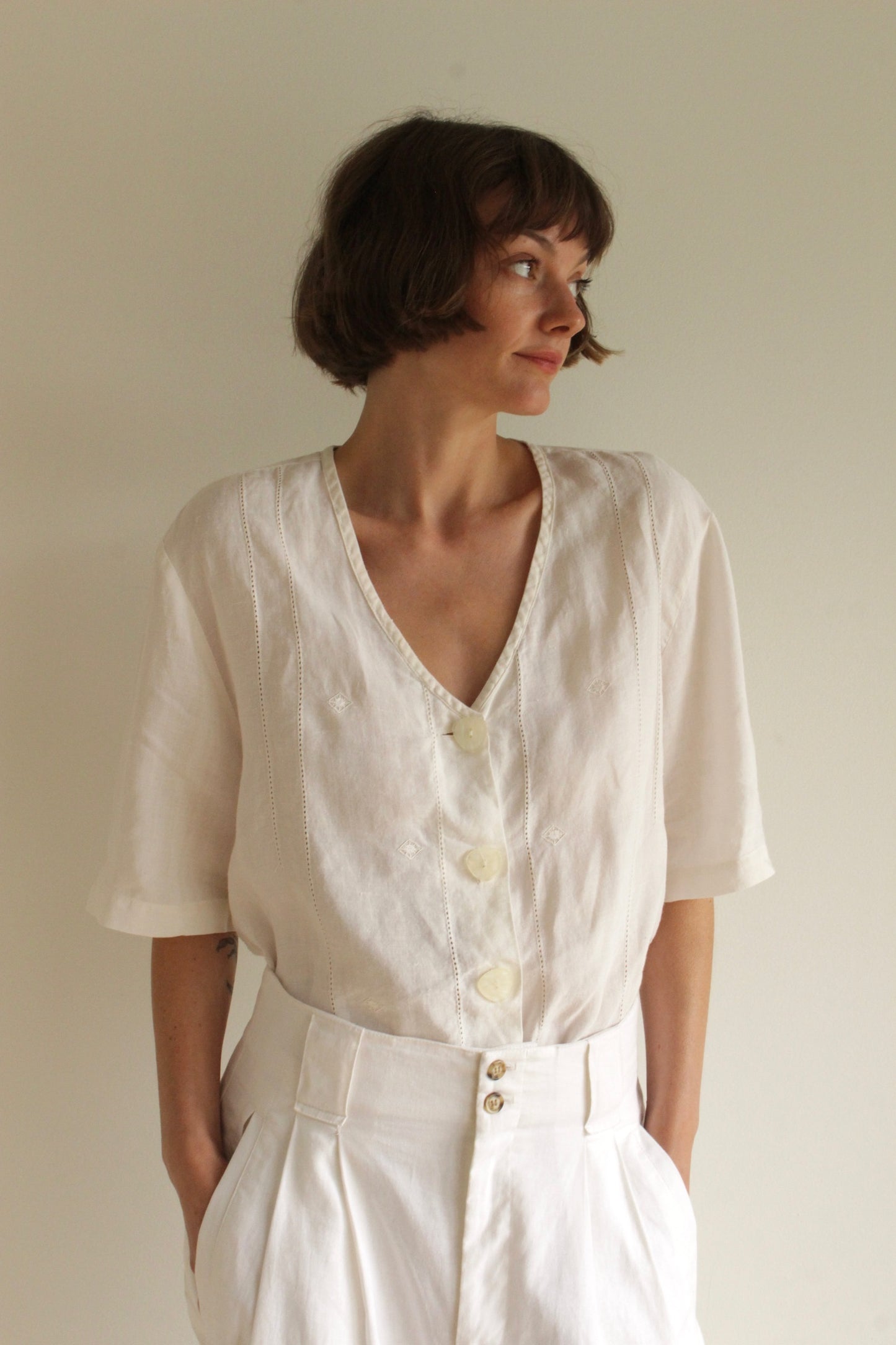 Sweetest Vintage Eyelet & Embroidered Linen Blouse