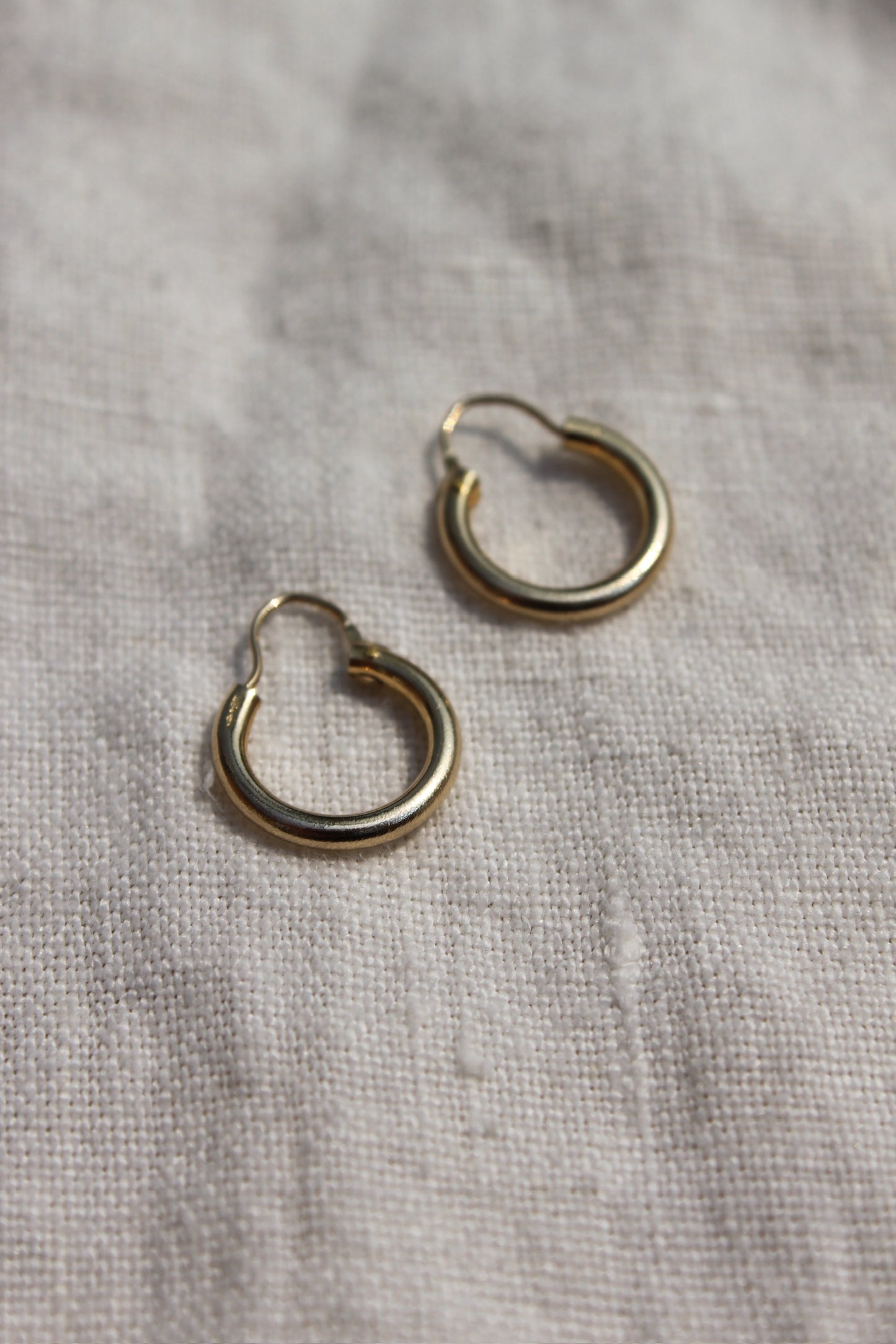 Vintage Petite 14K Gold Hoop Earrings