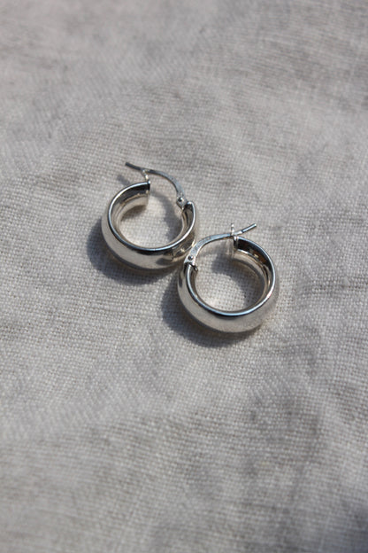 Vintage Italian Petite Sterling Silver Hoop Earrings